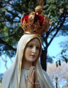 NSenhora_de_Fatima_MesdeMaria pcoinfo ca17abr15
